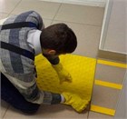 Установка тактильного индикатора