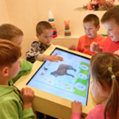 Компания «Доступная страна» поставила интерактивный стол психолога-логопеда 3в1 благотворительному фонду «Вместе поможем детям»