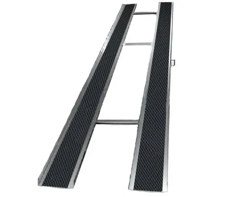 Откидной пандус из оцинкованной стали, нескладной,  длиной до 3,5 м с абразивным  покрытием 4454 - фото 45342