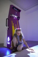 Интерактивный сенсорный пол для библиотек и школ SMARTBOB UTS7050